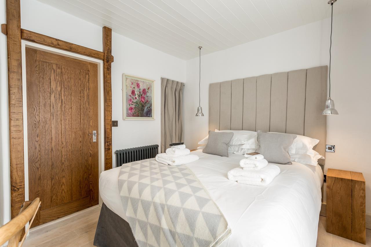 Hotel The Cow Dalbury Dalbury Lees Exteriér fotografie